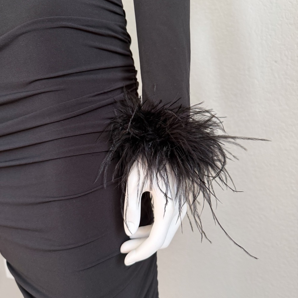 City Studios Ruched One Shoulder Black Gown Feather Sleeve Formal Juniors 0 - Picture 6 of 10